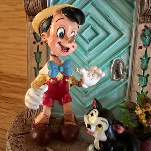 Disney Pinocchio Legacy Hanging Ornament 80th Anniversary - Picture 4 of 13